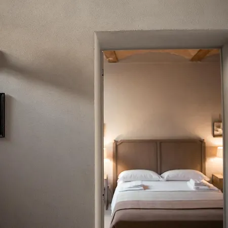 Le Antiche Mura 2 Pensión 3*