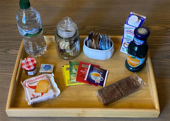 Le Antiche Mura 2 ゲストハウス グアスタッラ